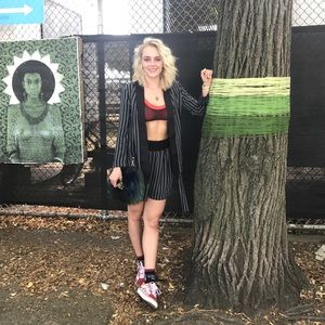 Meet your Posher, Haley